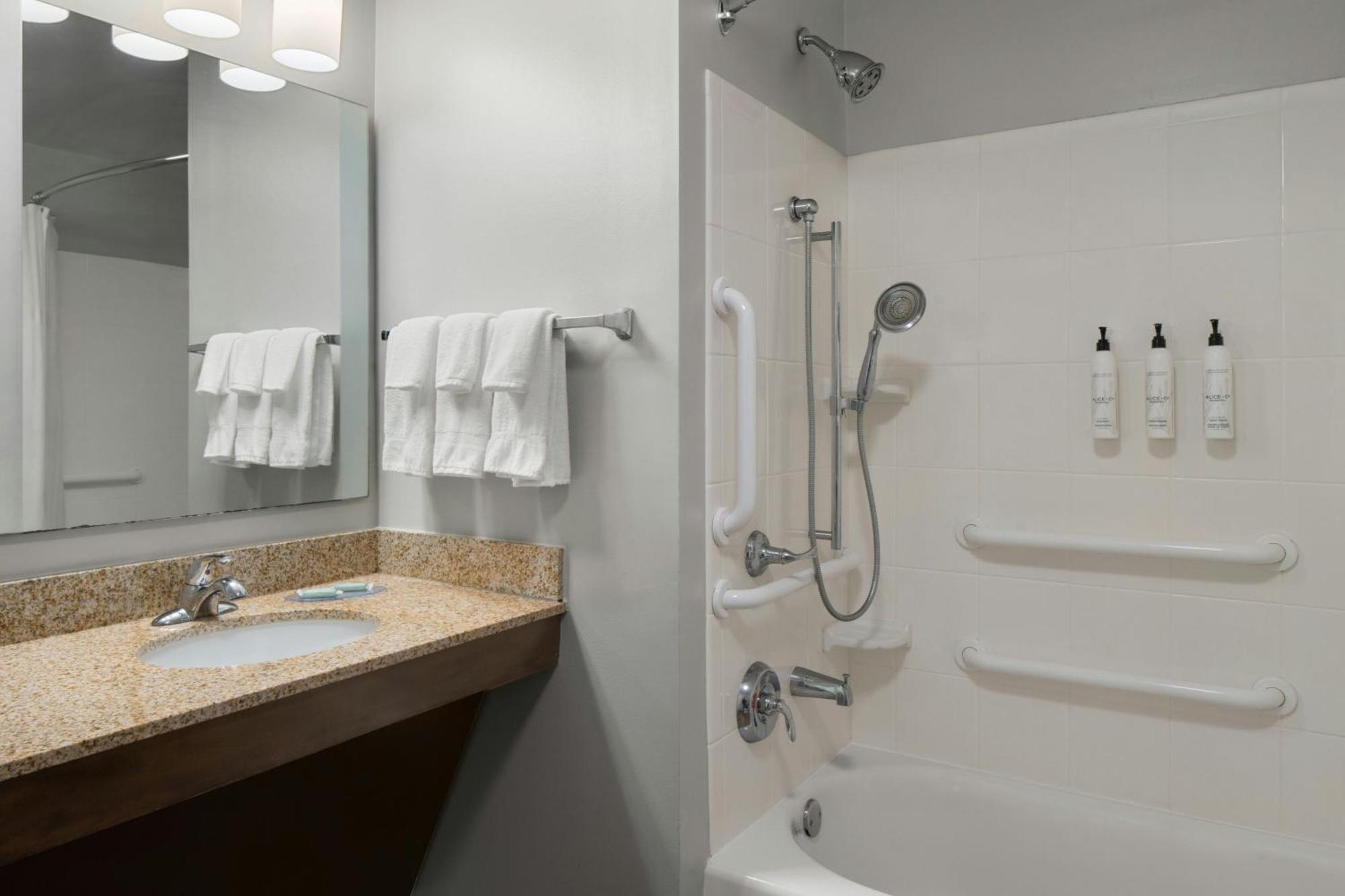 Towneplace Suites By Marriott Florence Bagian luar foto